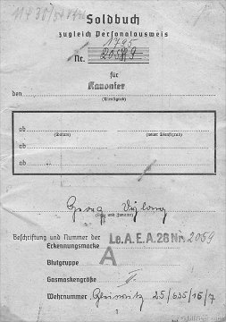 Soldbuch HE 3