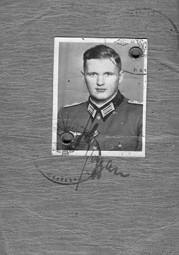 Soldbuch HE 2