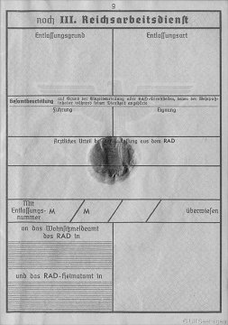 Wehrpass HE 9
